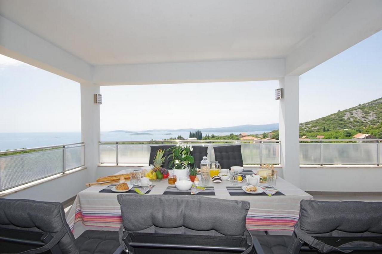 Sea Forever Apartments Оребич Экстерьер фото